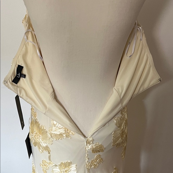 Lulu's Strapless ligth yellow dress Floral Dress nwt - Picture 10 of 11